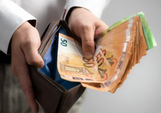 Průměrná mzda na Slovensku stoupla