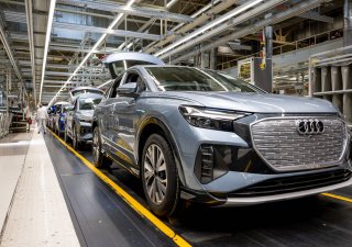 Výroba elektromobilu Audi e-tron