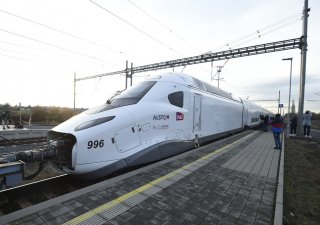 Francouzský vysokorychlostní vlak TGV nové generace