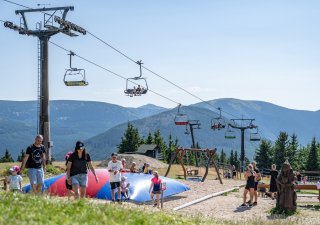 Například výlet na Medvědín vyjde čtyřčlennou rodinu na 3,5 tisíce korun