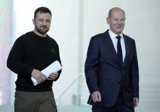 Ukrajinský prezident Volodymyr Zelenskyj a německý kancléř Olaf Scholz