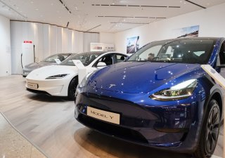 Tesla loni zvýšila prodej aut v Číně na rekordních více než 657 tisíc vozů