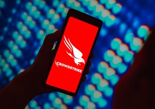 Akcionáři kvůli globálnímu výpadku počítačových systémů žalují firmu CrowdStrike