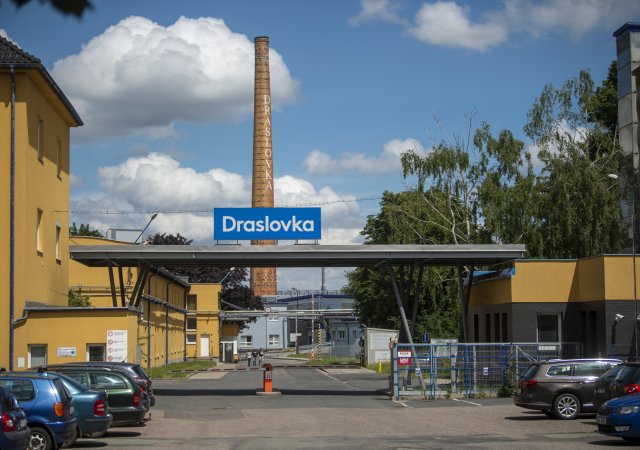 Draslovka Holding, výrobní závod v Kolíně