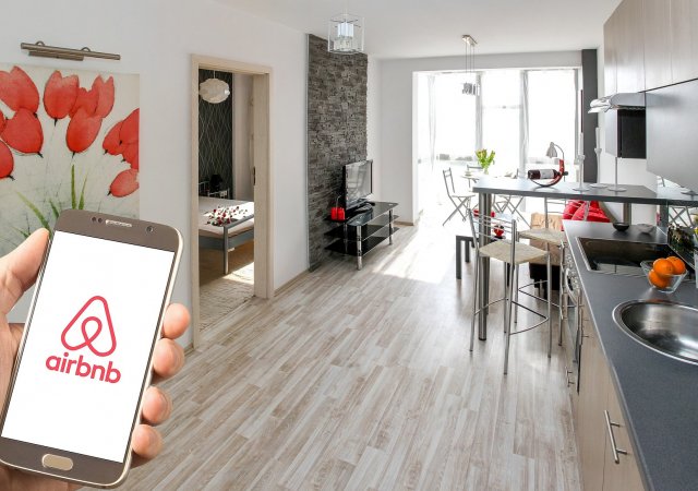 Americká společnost Airbnb zprostředkovává ubytování v soukromí.