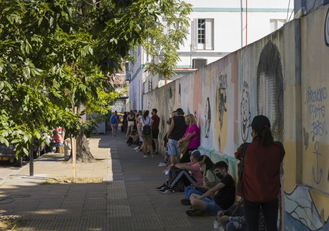 Argentinu zasáhla vlna veder, k tomu jí hrozí bankrot