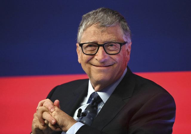 Bill Gates během Global Investment Summit v Londýně 19. října 2021