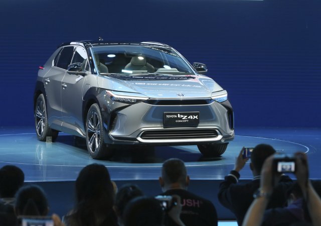 Toyota odkládá start výroby elektromobilů v USA