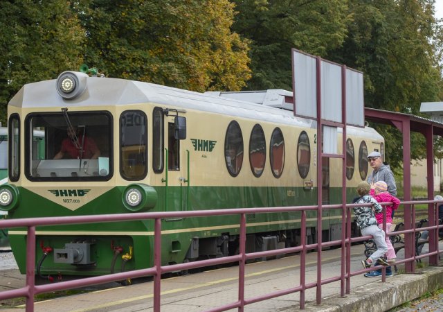 Prodej tratí úzkokolejky v České Kanadě by mohl přinést až 370 milionů