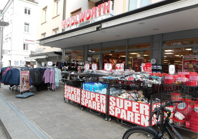 Německý diskontní řetězec Woolworth míří do Česka