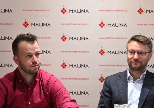 Jozef Partika, obchodní ředitel, Michal Straka, specialista, Energetický Holding Malina