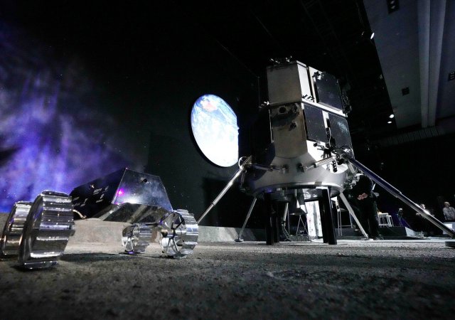 Na Měsíci bude rušno. Láká jako základna i jako možný zdroj surovin (na snímku sonda Hakuto-R).