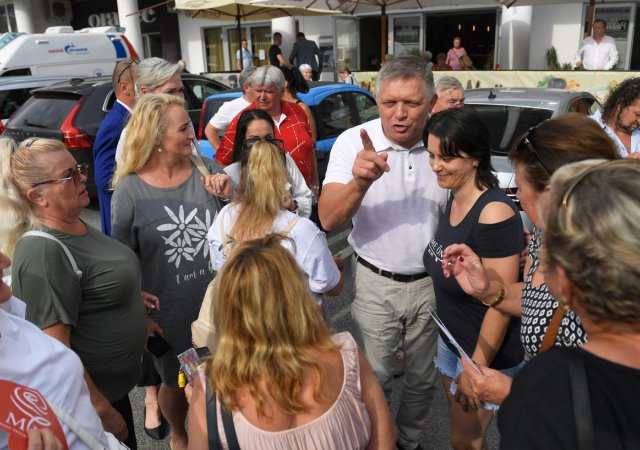 Předseda strany SMER-SD Robert Fico na mítinku v Košicích