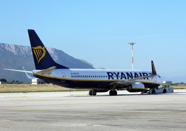 Ryanair kvůli chybějícím novým letadlům zruší mnoho zimních spojů