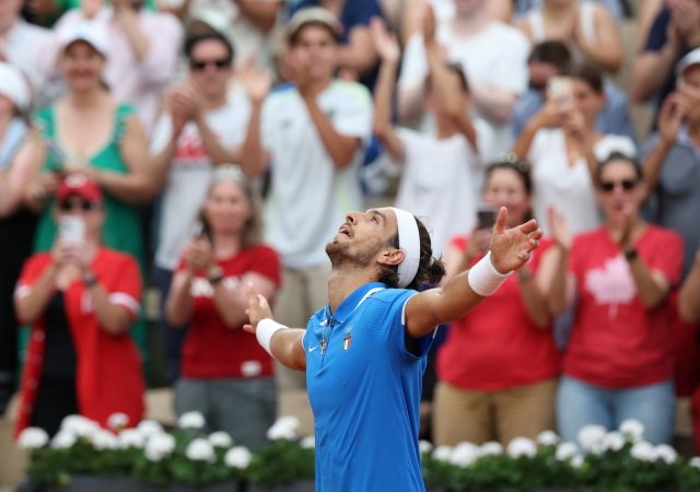 Tradiční fandění končí, globalizovaný sport je příznivcům blíž