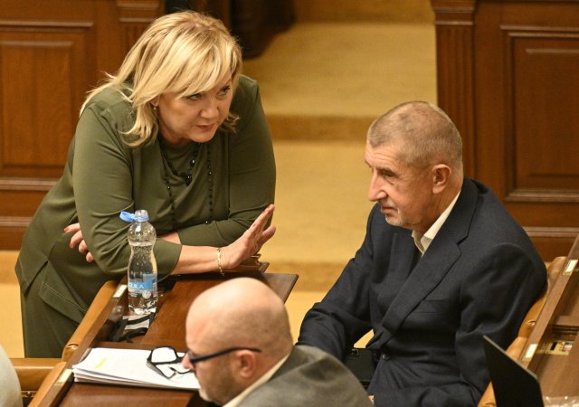 Předsedkyně poslaneckého klubu ANO Alena Schillerová a předseda ANO Andrej Babiš