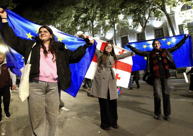 Protest v Tbilisi proti výsledkům voleb