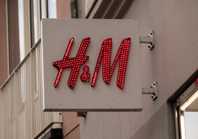 H&M