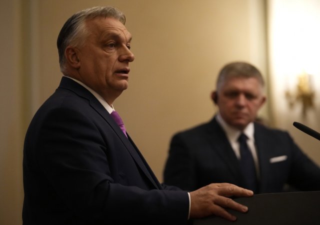 Maďarský premiér Viktor Orbán a jeho slovenský protějšek Robert Fico