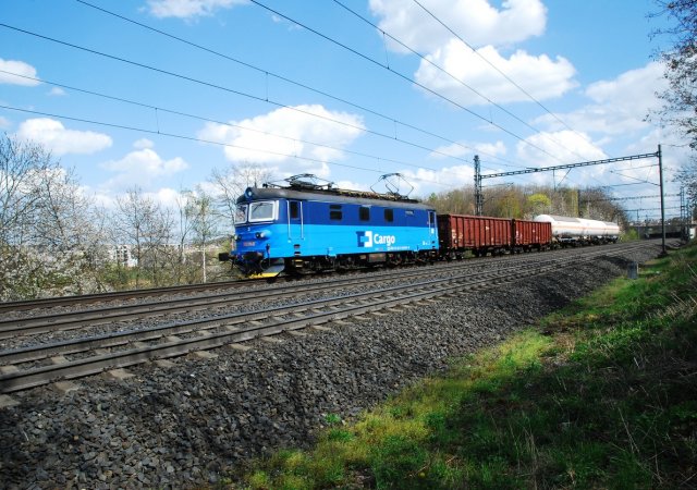 Evropská investiční banka půjčí státu 13 miliard korun na modernizaci železnice