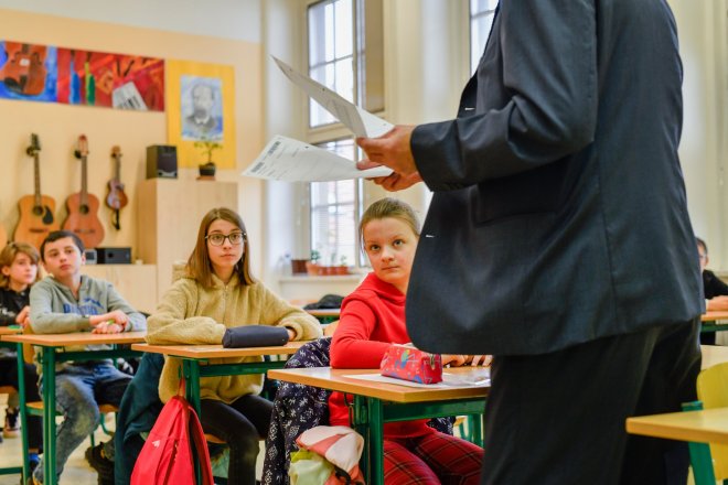 Dalibor Martínek: Učitelů přibývá a nechtějí se bavit s rodiči. To bude zase husté