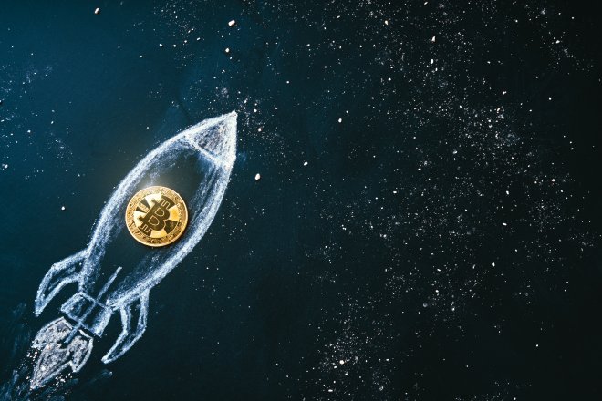 Bitcoin je nezastavitelný. Kryptoměna šplhá k magické hranici 100 tisíc dolarů za minci