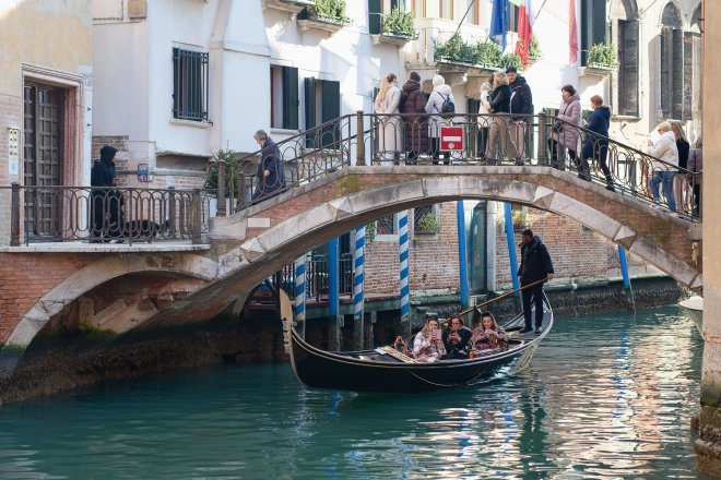 Turisté, taste peněženky. Itálie se chystá zvýšit pobytovou taxu až na 25 eur za noc