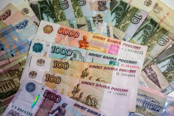 Ruský rubl letos posílil
