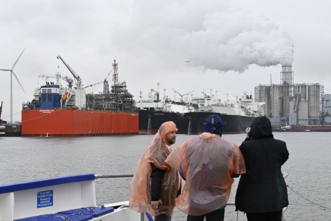 Slavnostní otevření terminálu na zkapalněný zemní plyn (LNG) v přístavu Eemshaven