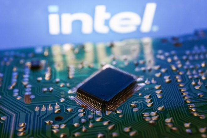 Intel po čtvrtstoletí vypadl z indexu Dow Jones. Průkopníka v čipech nahradí dravá Nvidia