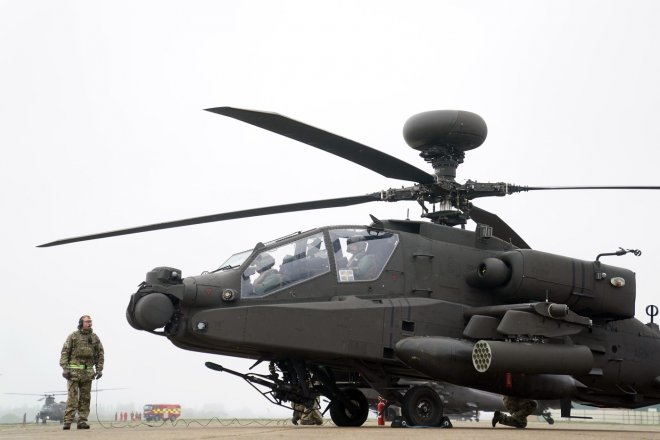 Bitevní vrtulník Apache AH-64E