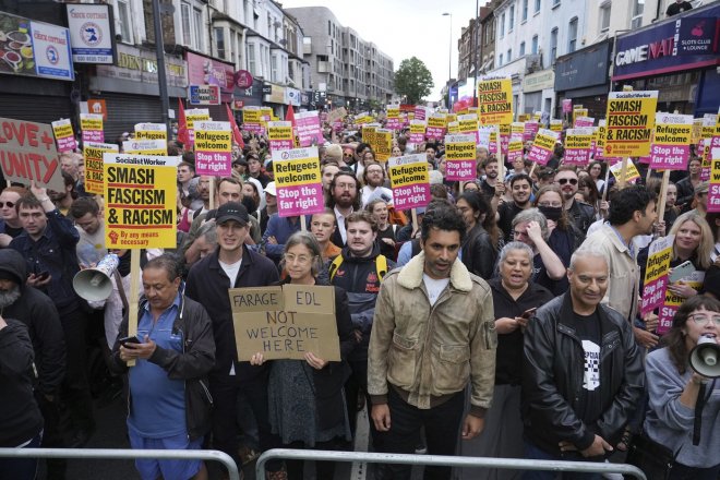 Protesty ve Velké Británii