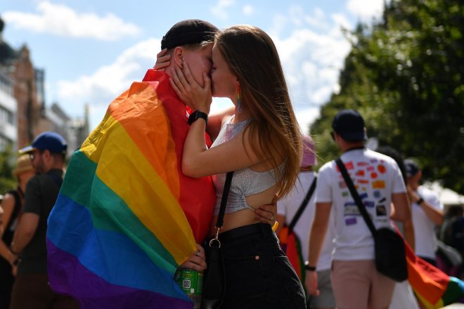 Prahou prošel průvod Prague Pride, festival LGBT+ komunity vrcholí dnes koncerty na Letné