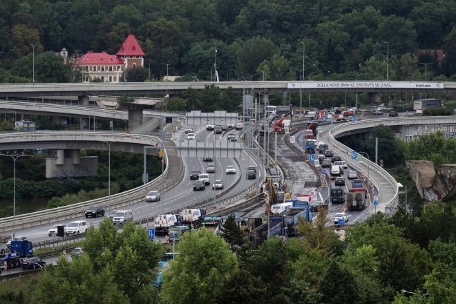 Rekonstrukce Barrandovského mostu v Praze bude téměř dvakrát dražší, než se předpokládalo