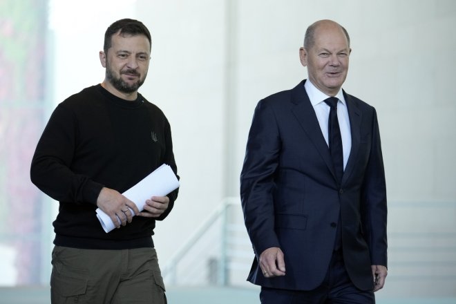 Ukrajinský prezident Volodymyr Zelenskyj a německý kancléř Olaf Scholz