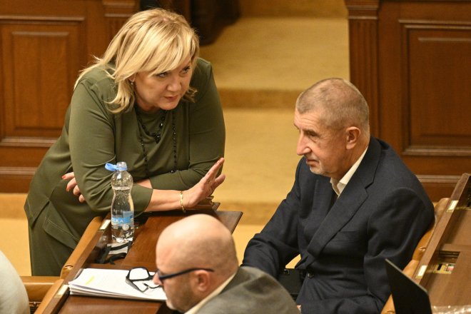 Předsedkyně poslaneckého klubu ANO Alena Schillerová a předseda ANO Andrej Babiš