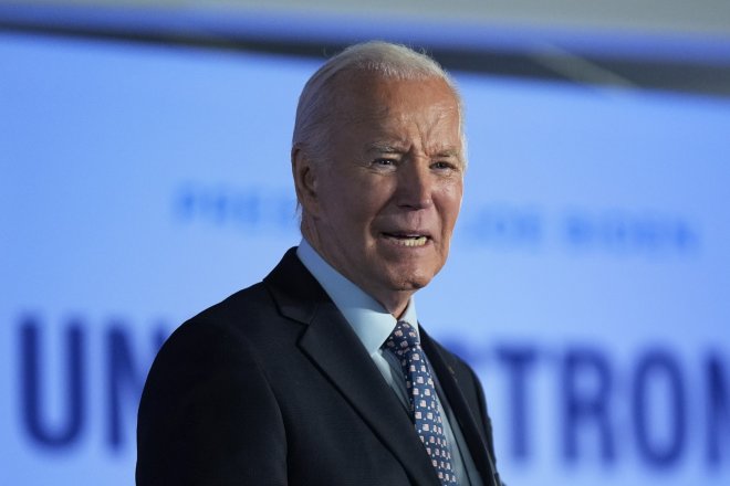 Co s posledními dvěma měsíci? Joe Biden může alespoň pomoci Ukrajině