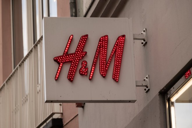 H&M