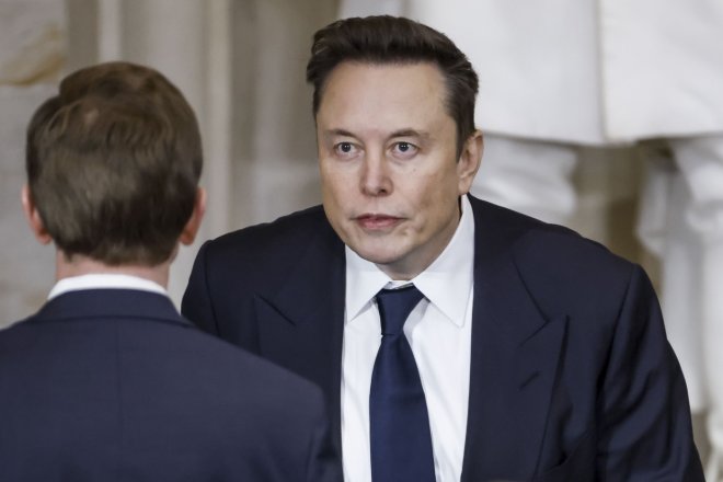 Řezník Musk vede na porážku agenturu pro zahraniční pomoc. Nazval ji zločineckou organizací