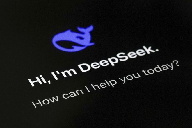 DeepSeek čelí rozsáhlému kybernetickému útoku