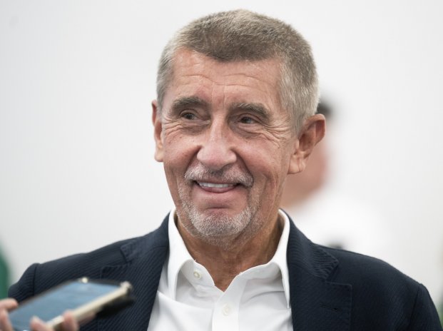 Zestátním ČEZ, řekl Babiš Bloombergu. Akcie energetického gigantu vystřelily