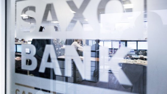 Švýcaři koupí podíl v Saxo Bank