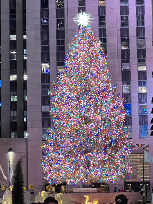 Vánoční strom na Rockefeller Center s hvězdou Swarovski