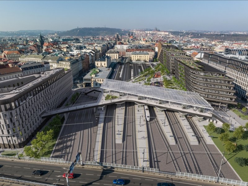 Při rekonstrukci vznikne platforma nad kolejištěm, lepší spojení s Florencí a namísto dosavadních sedmi budou vlaky stavět u devíti kolejí. Hotovo má být v roce 2027.