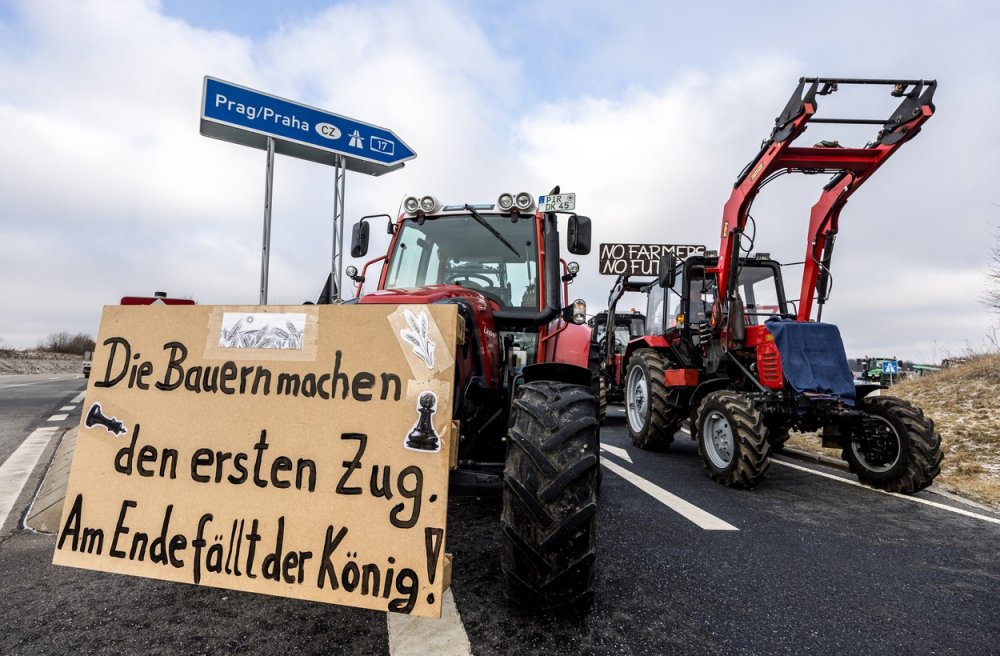 Scholz varoval před vlivem extremistů na protesty zemědělců a veřejnou debatu