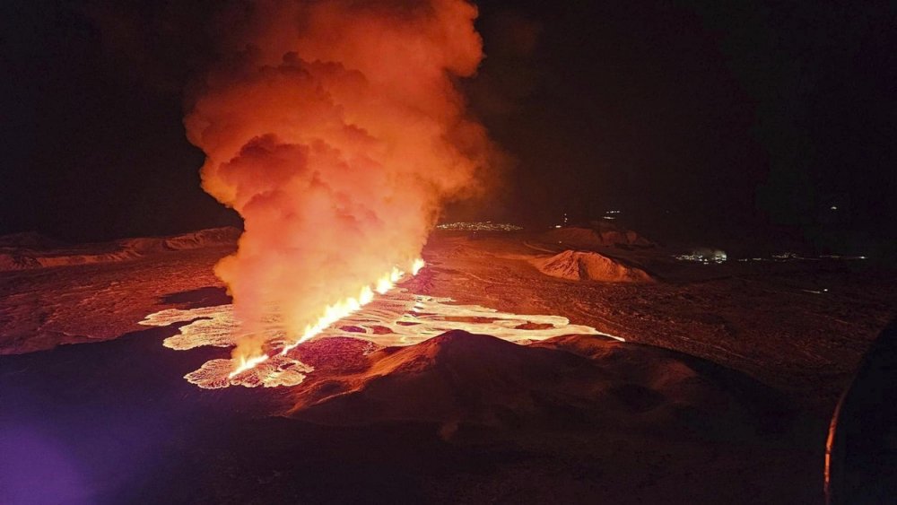 Na části Islandu po erupci stále neteče teplá voda, místy jsou i výpadky proudu