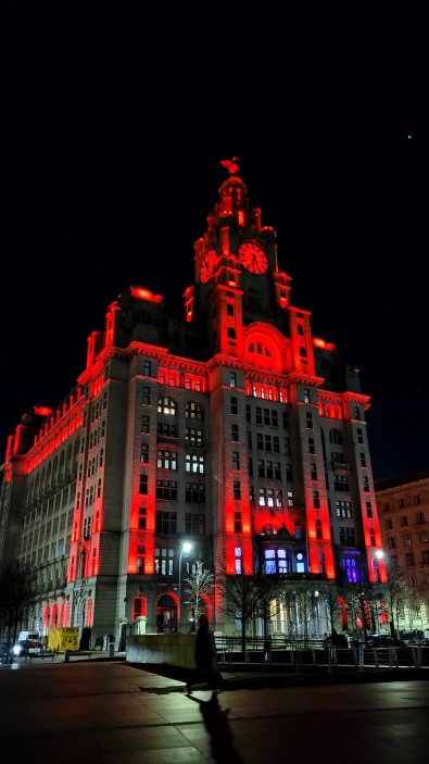 Royal Liver Building. Nezahlédnete Batmana?