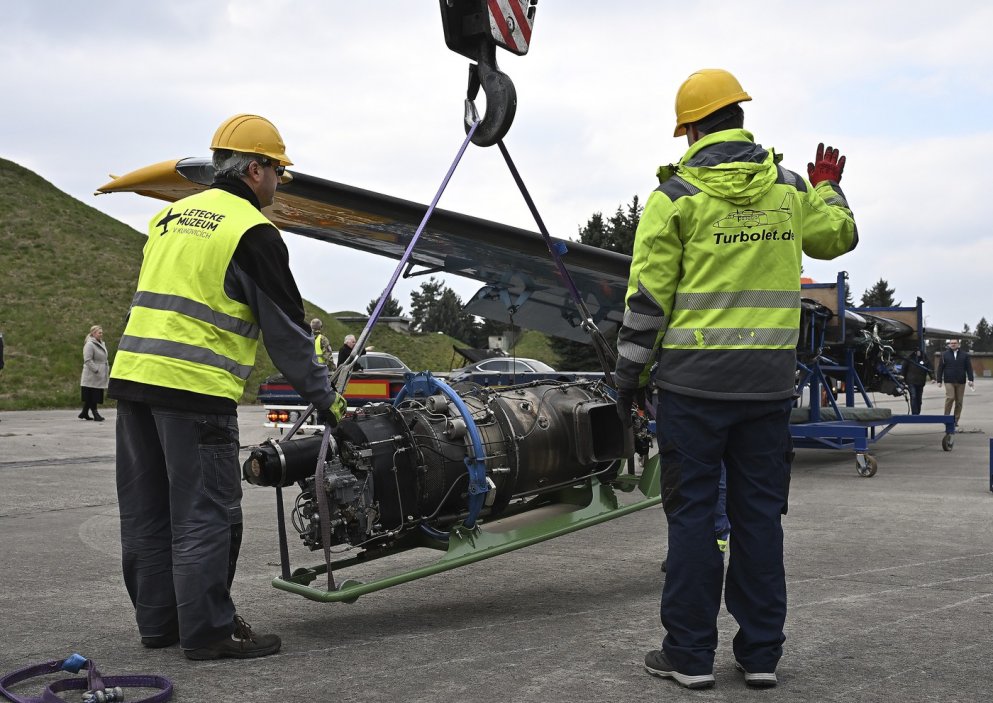 Letoun Máňa se po 40 letech vrátil z Pardubic do Kunovic