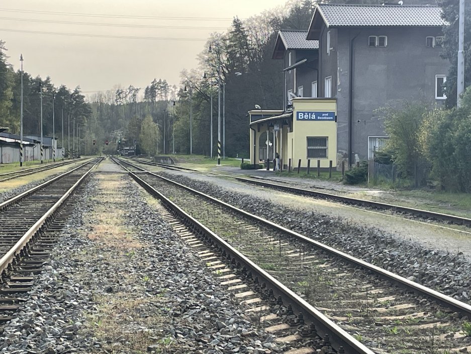 Zastávka Bělá pod Bezdězem