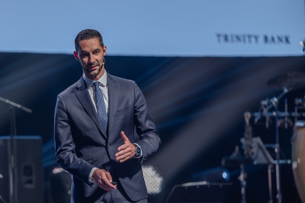 Trinity Bank pořádala v kongresovém centru setkání s klienty. Předseda představenstva Trinity Bank Dušan Benda.